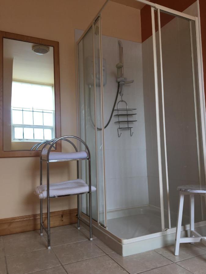 The Clady Hotel Bunbeg Bagian luar foto