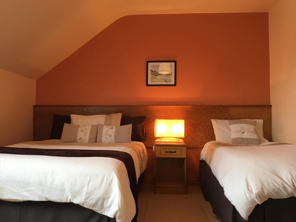 The Clady Hotel Bunbeg Bagian luar foto